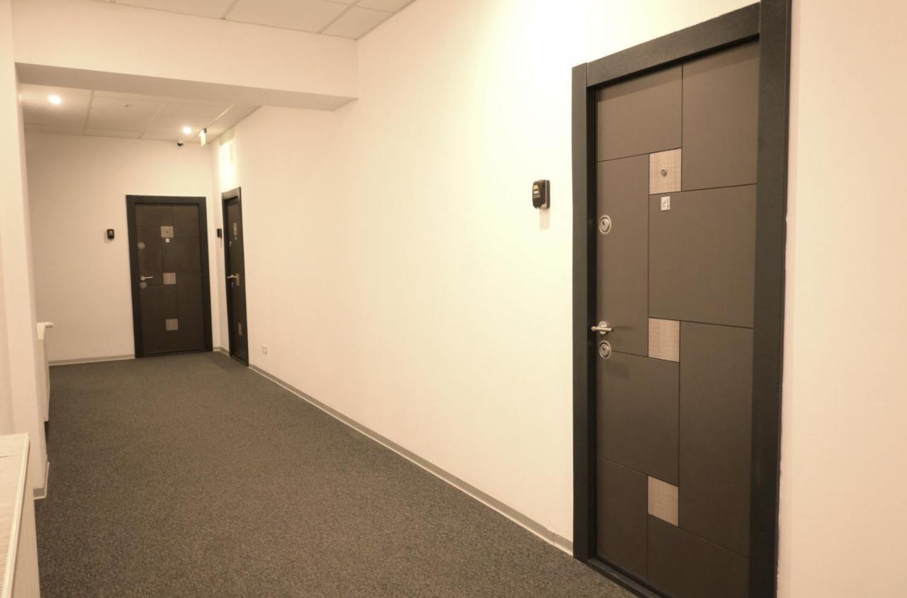 Luana Airport Apartments #3 Otopeni Exterior foto
